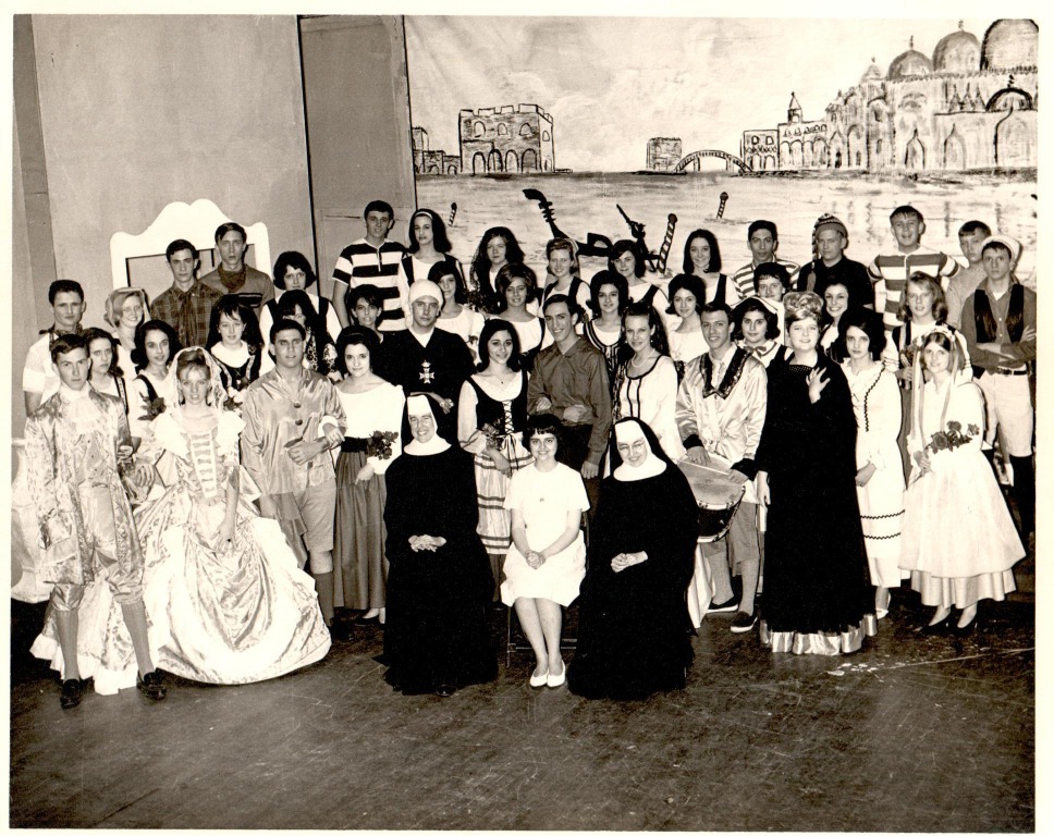 Cast of The Gondoliers  1966